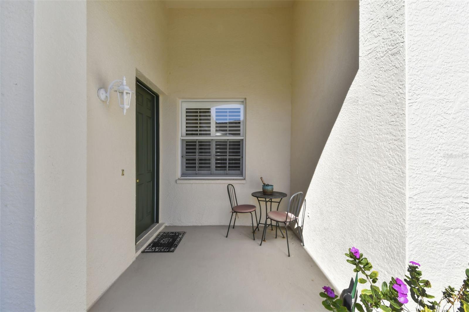 Image 5 of 89 For 20830 Jaffa Lane