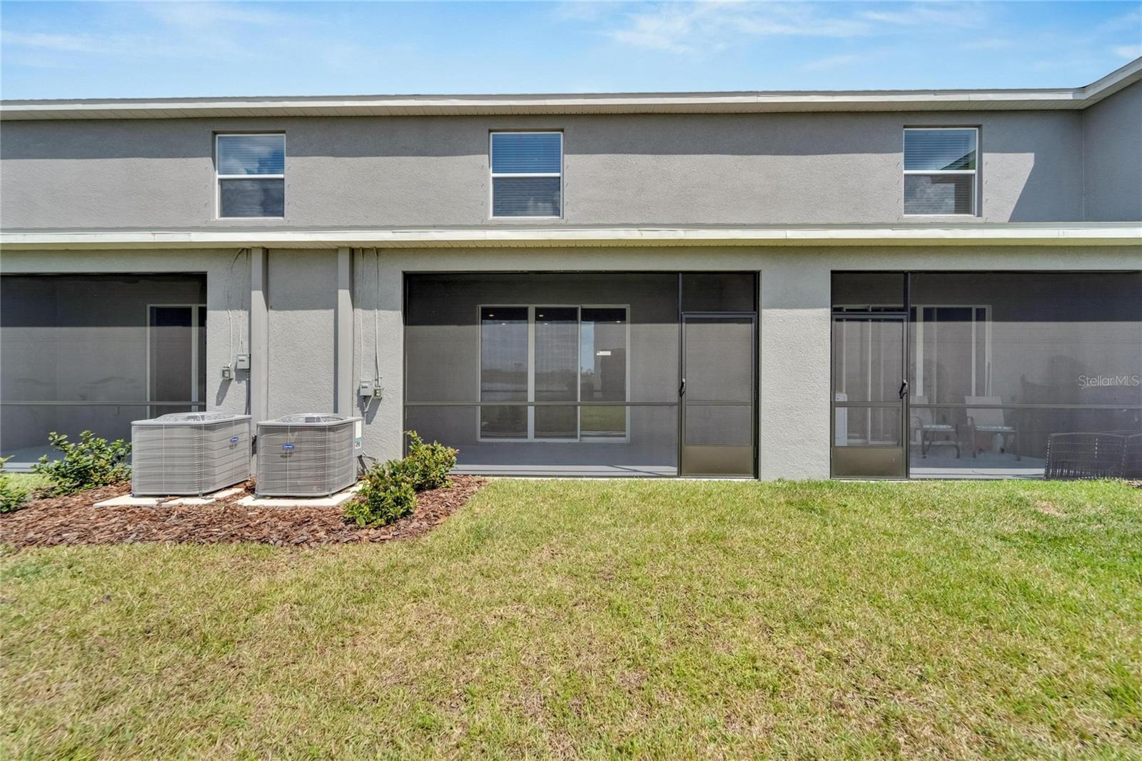 Image 46 of 50 For 17637 Crescent Moon Loop