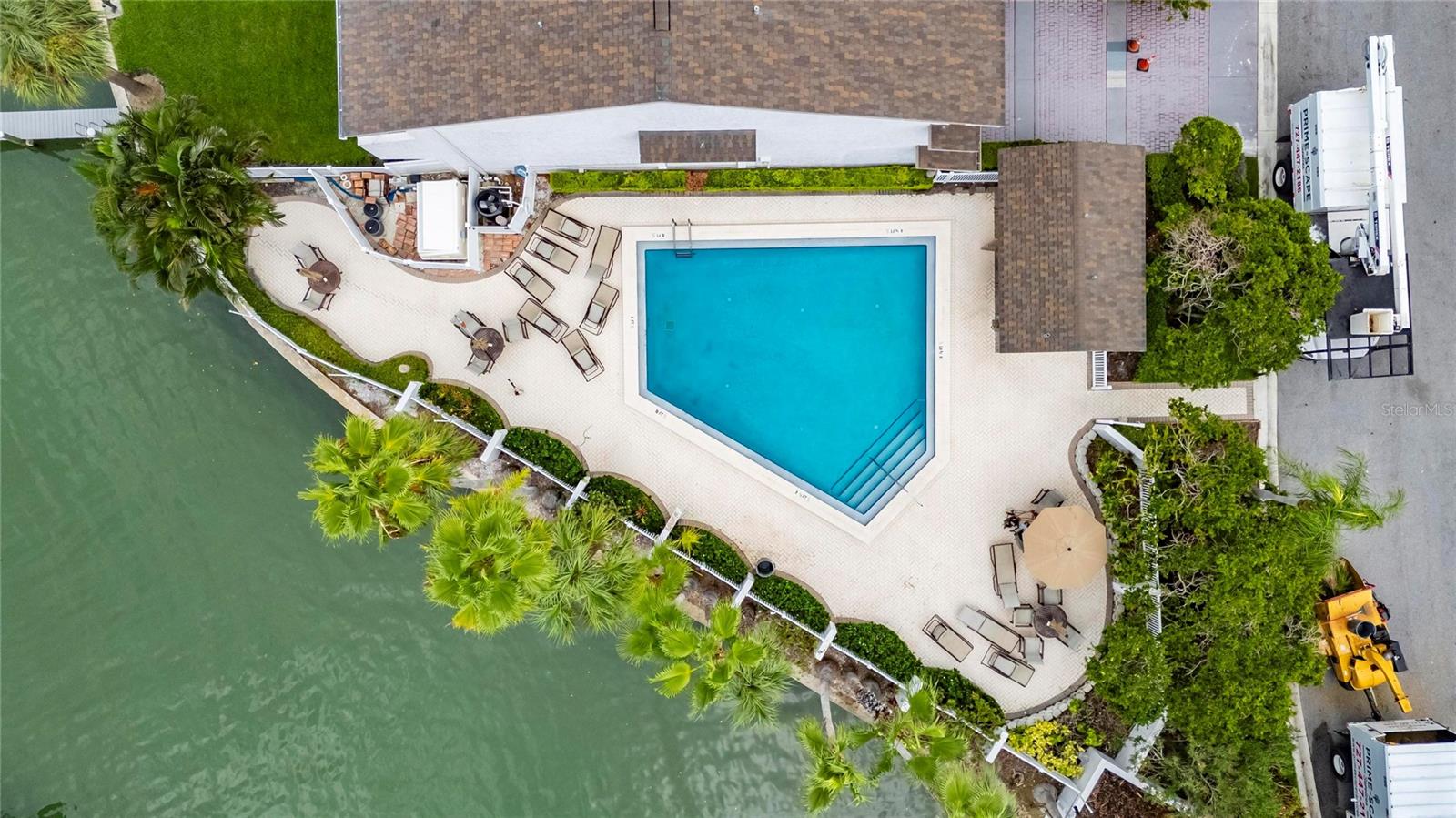 Image 65 of 70 For 160 Marina Del Rey Court