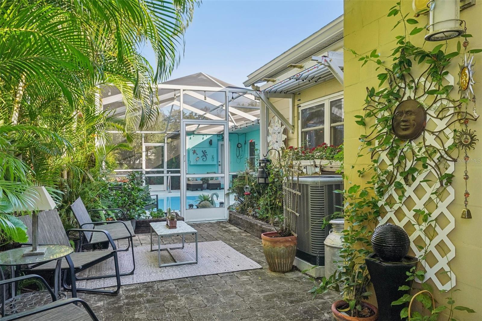 Image 33 of 50 For 5715 4th Avenue N