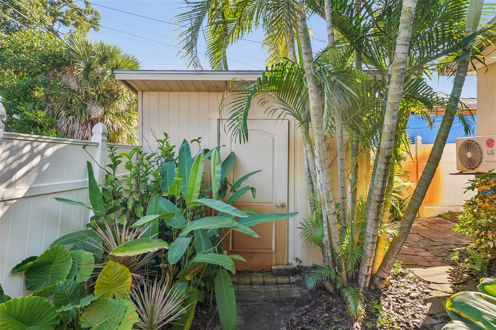 Image 41 of 50 For 5715 4th Avenue N