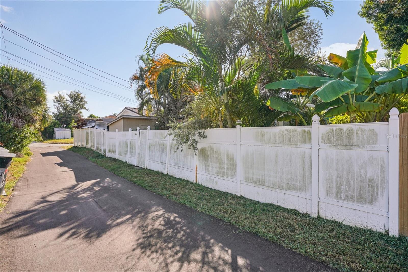 Image 44 of 50 For 5715 4th Avenue N