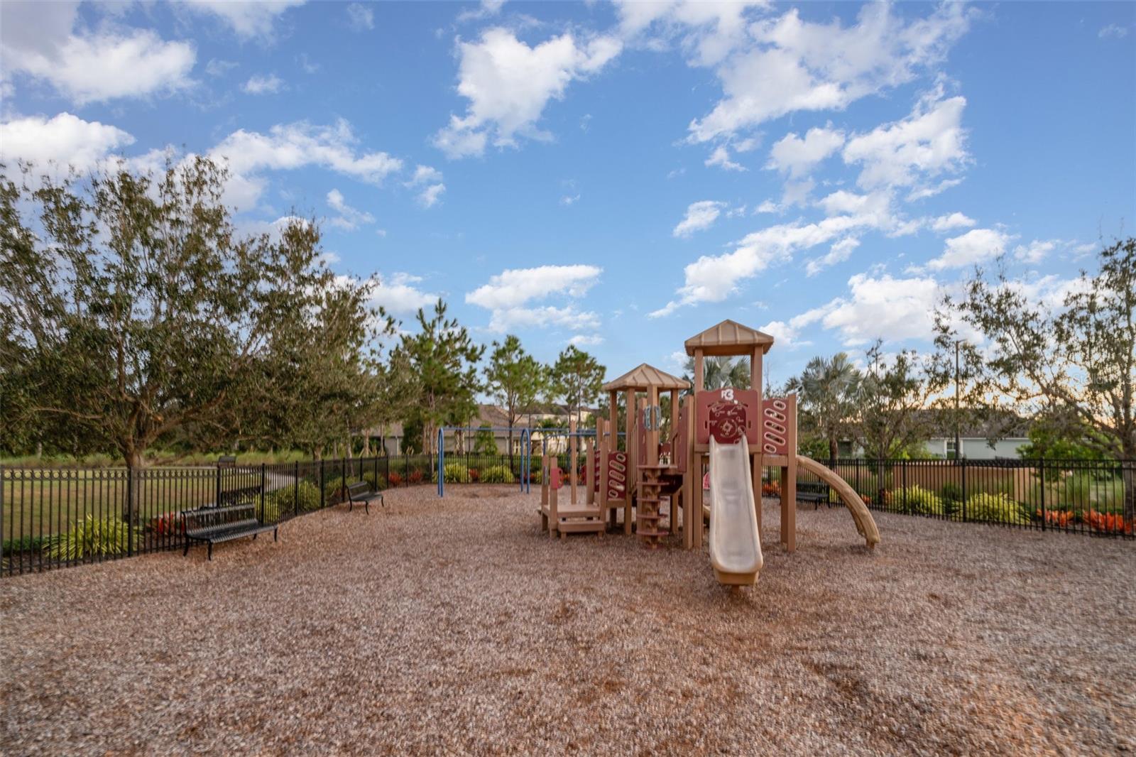 Image 40 of 43 For 5564 Coachwood Cove