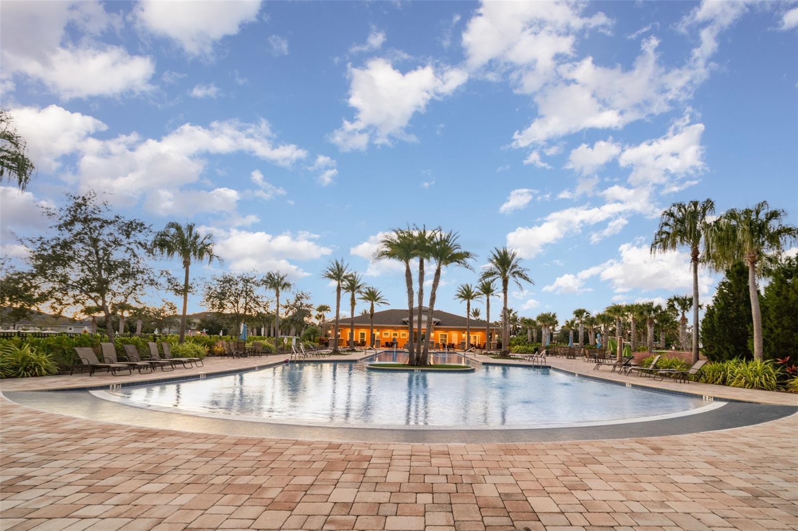 Image 42 of 43 For 5564 Coachwood Cove