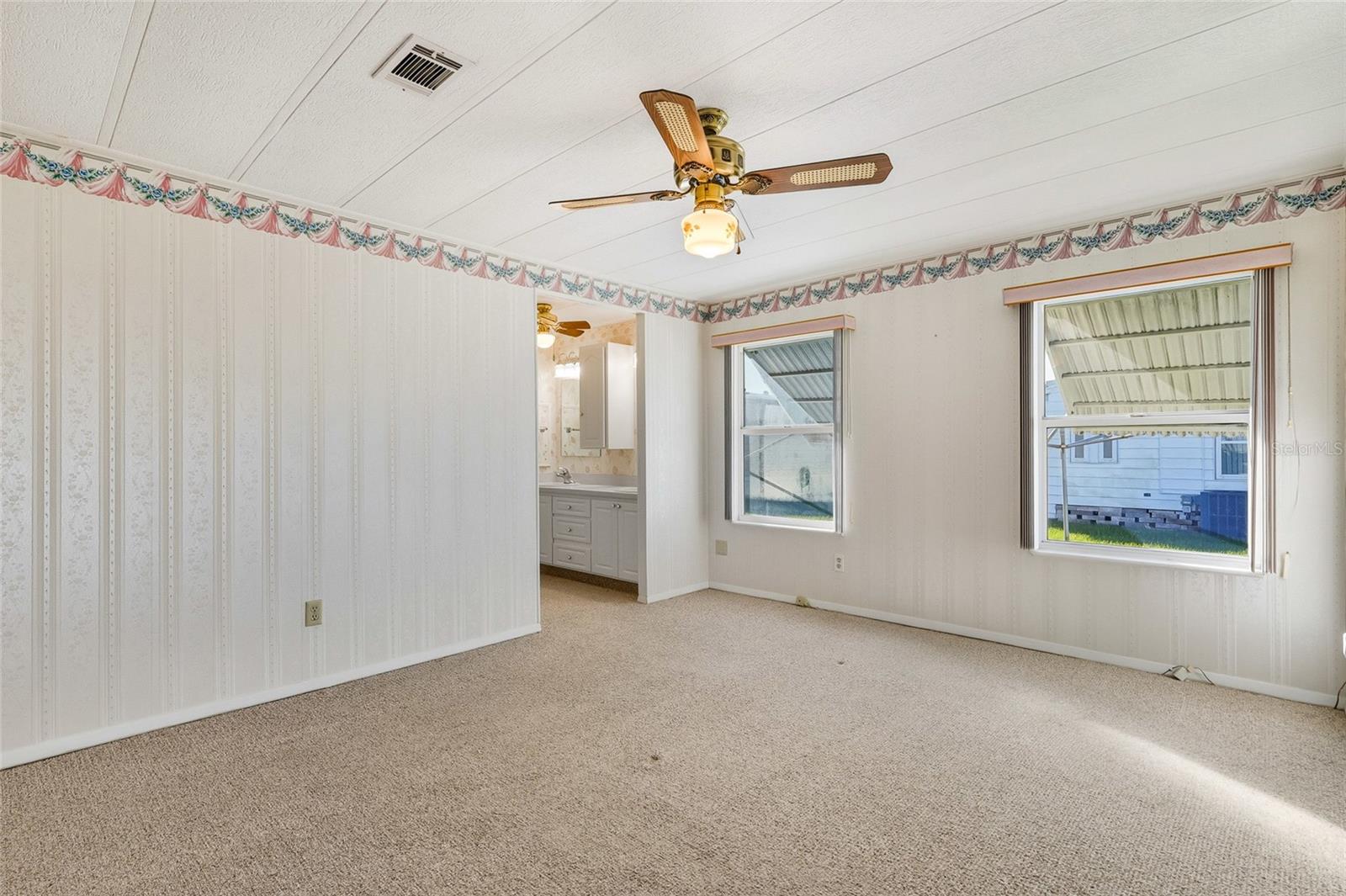Image 11 of 29 For 35912 Verano Lane