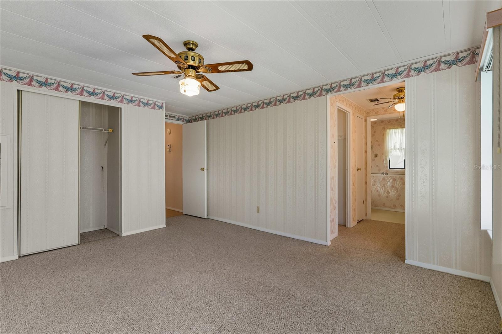 Image 12 of 29 For 35912 Verano Lane