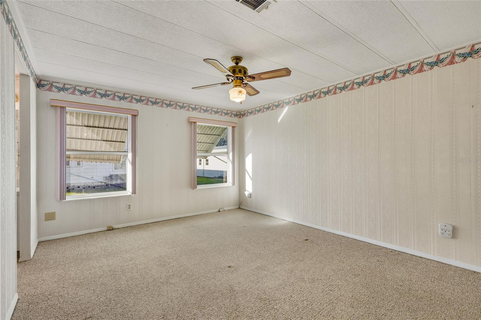 Image 15 of 29 For 35912 Verano Lane