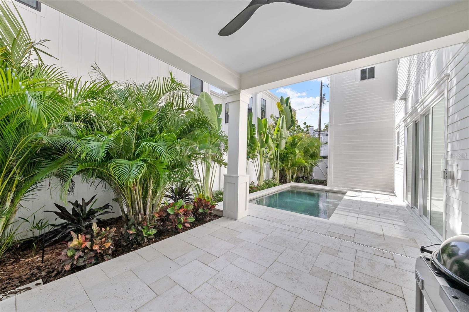 Image 23 of 26 For 321 12th Avenue Ne