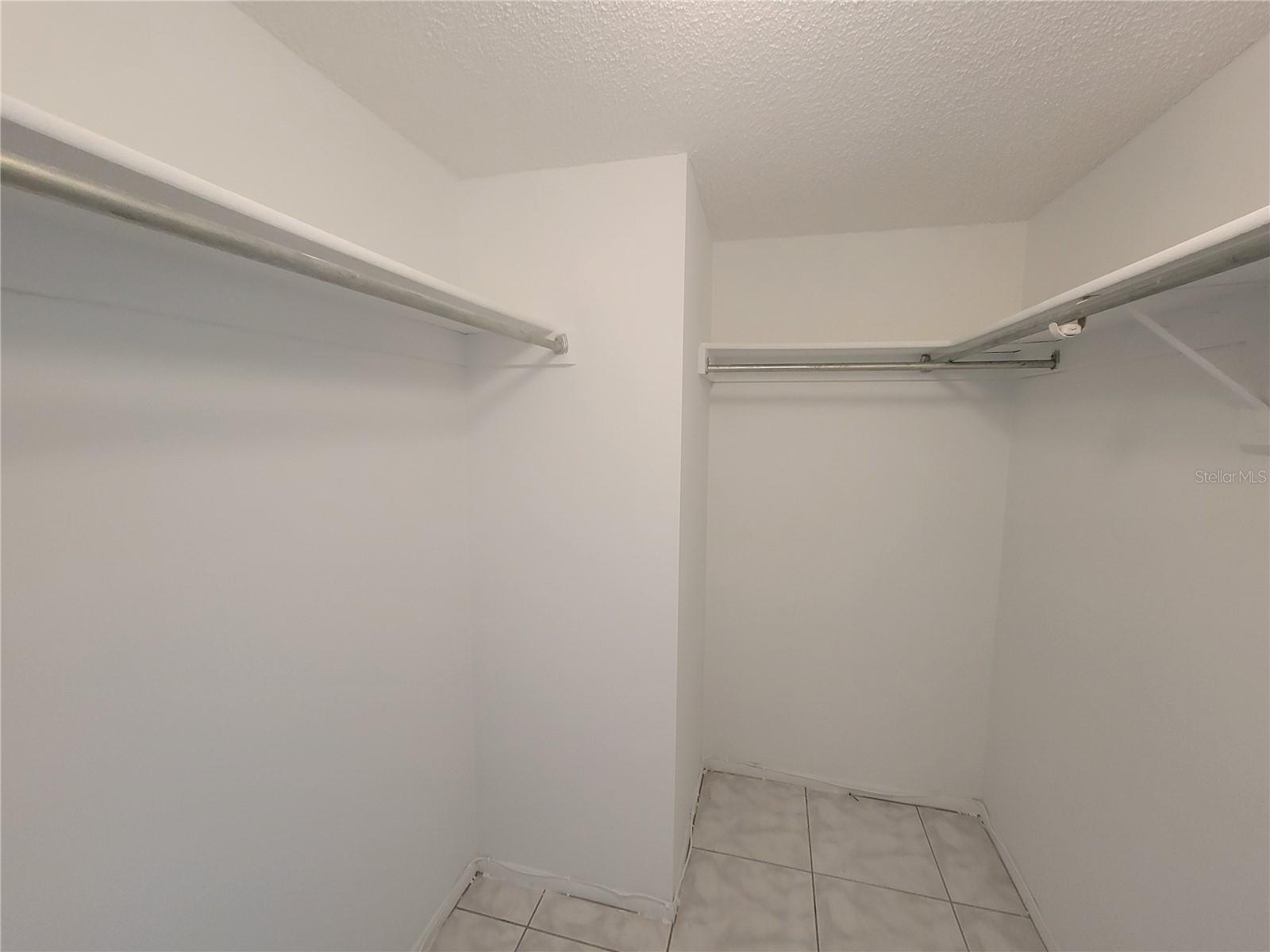 Image 20 of 40 For 4915 Bay Street Ne 122