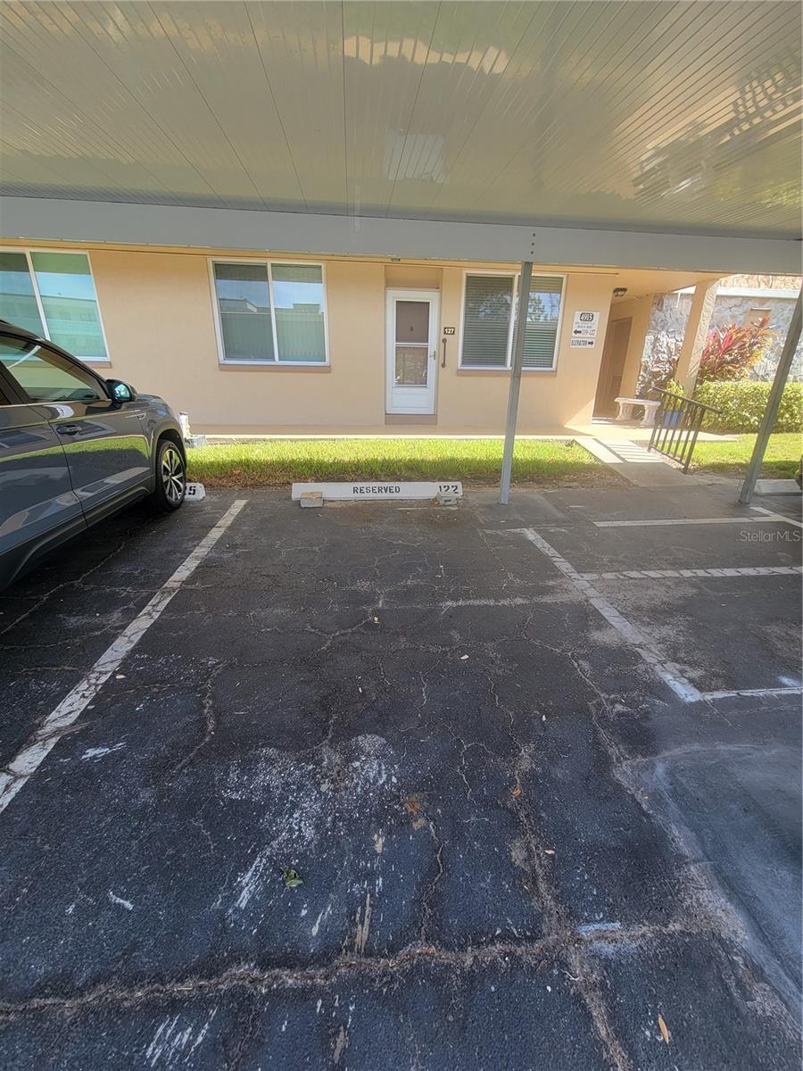 Image 4 of 40 For 4915 Bay Street Ne 122