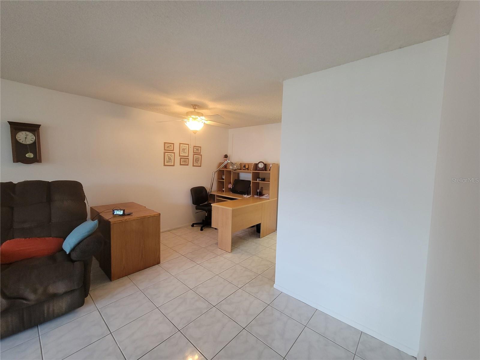 Image 8 of 40 For 4915 Bay Street Ne 122