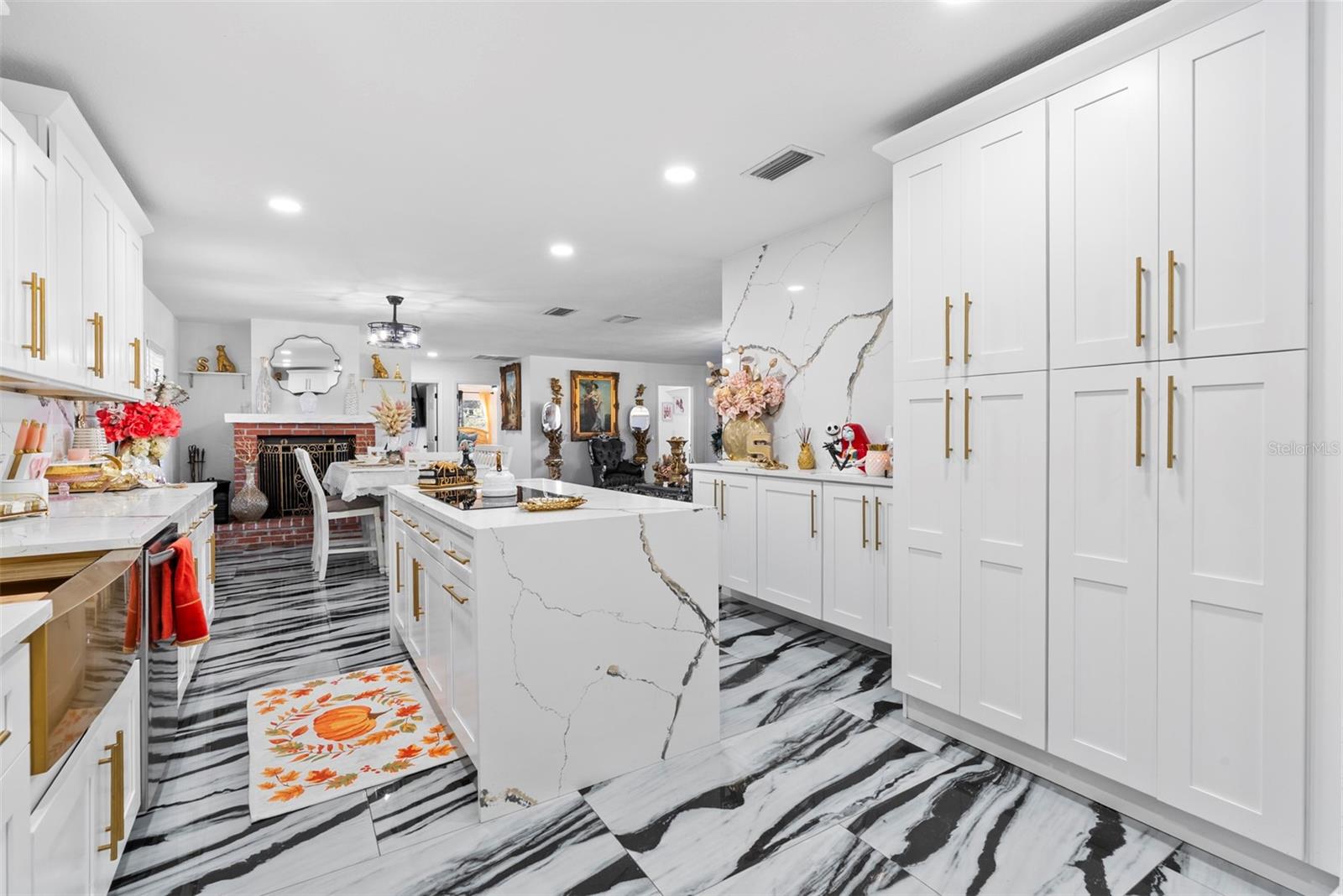 Image 8 of 38 For 4814 Knights Loop