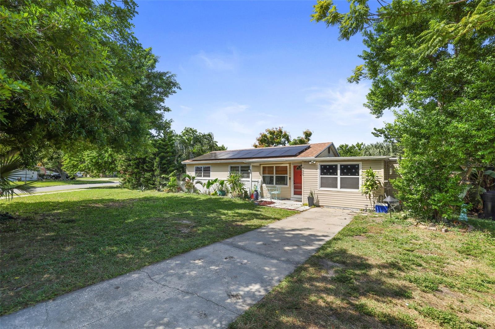 Image 3 of 50 For 7000 13th Street N