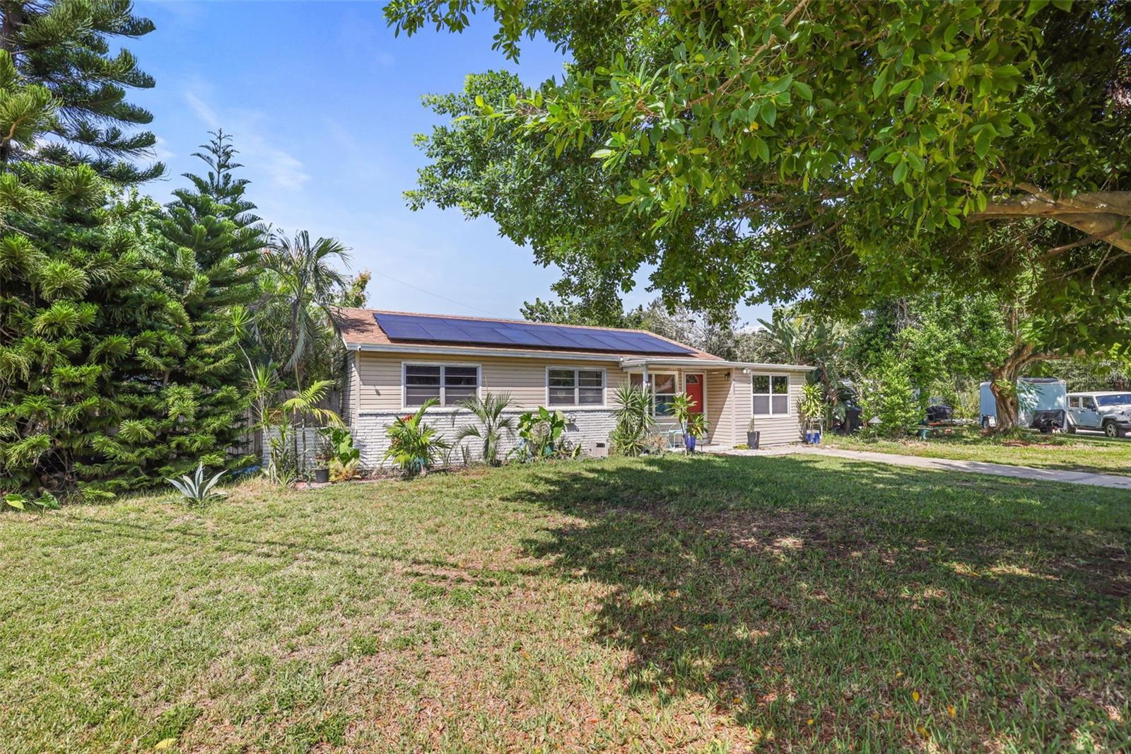 Image 4 of 50 For 7000 13th Street N