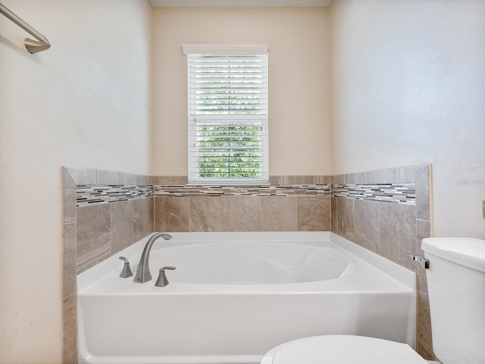 Image 17 of 50 For 465 Gee Hammock Lane