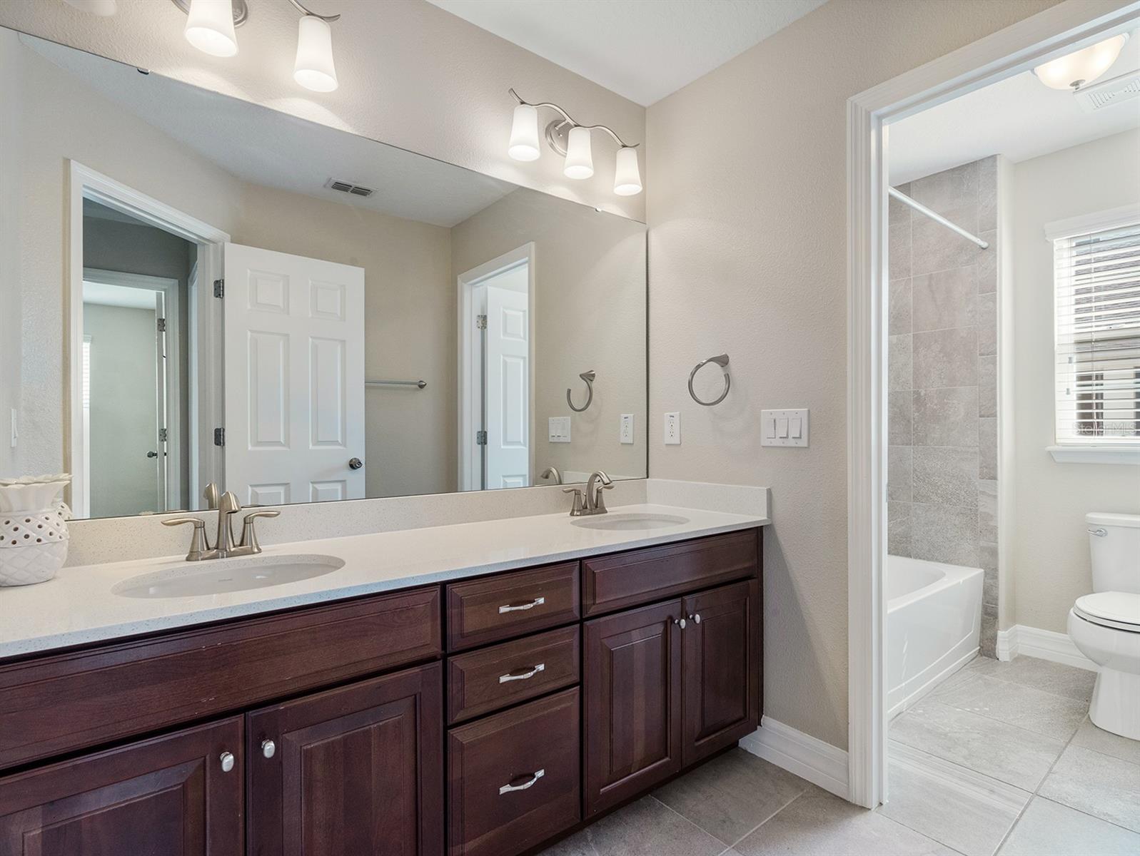 Image 24 of 50 For 465 Gee Hammock Lane