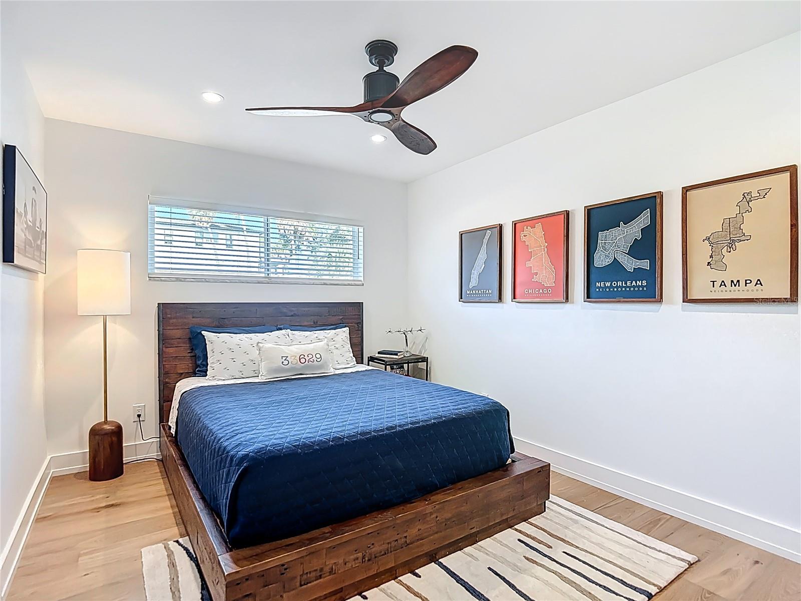 Image 28 of 37 For 4711 Estrella Street