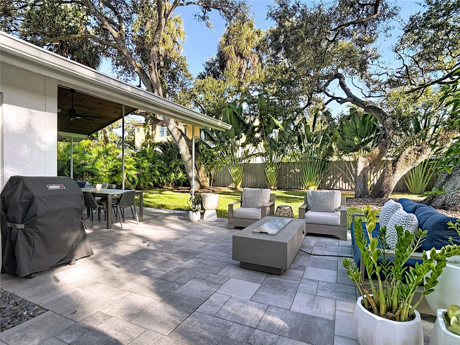 Image 30 of 37 For 4711 Estrella Street