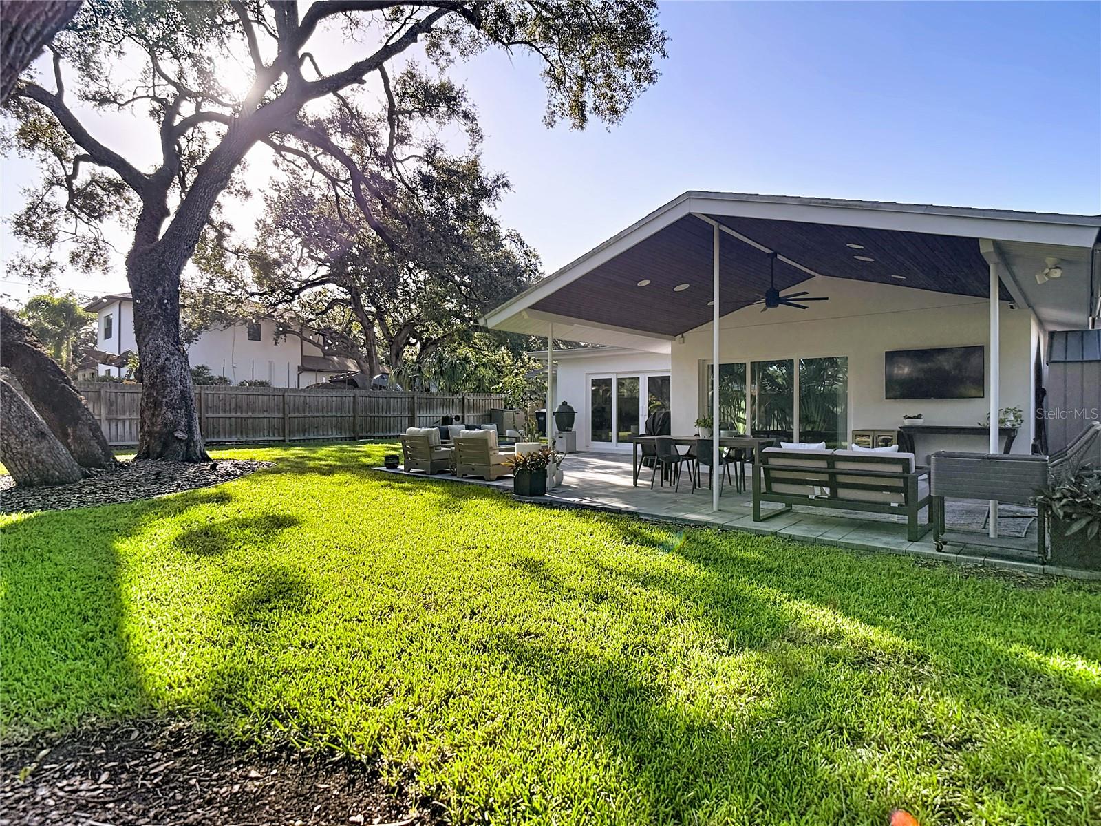 Image 35 of 37 For 4711 Estrella Street