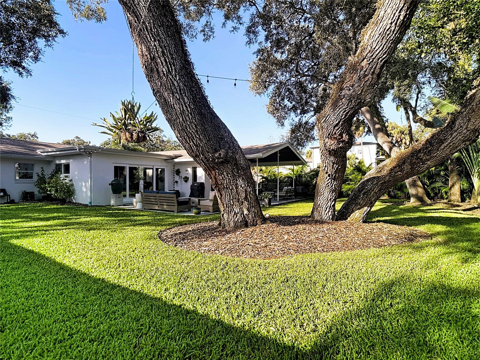 Image 37 of 37 For 4711 Estrella Street