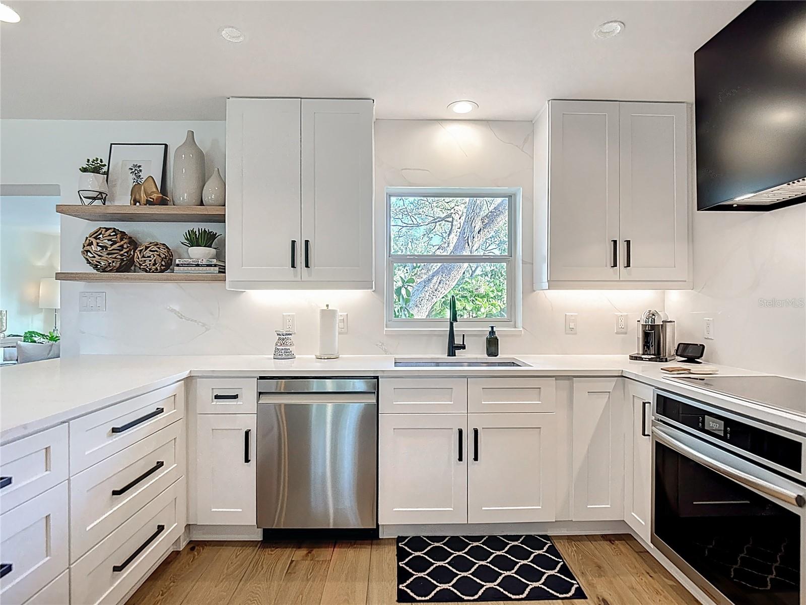 Image 5 of 37 For 4711 Estrella Street