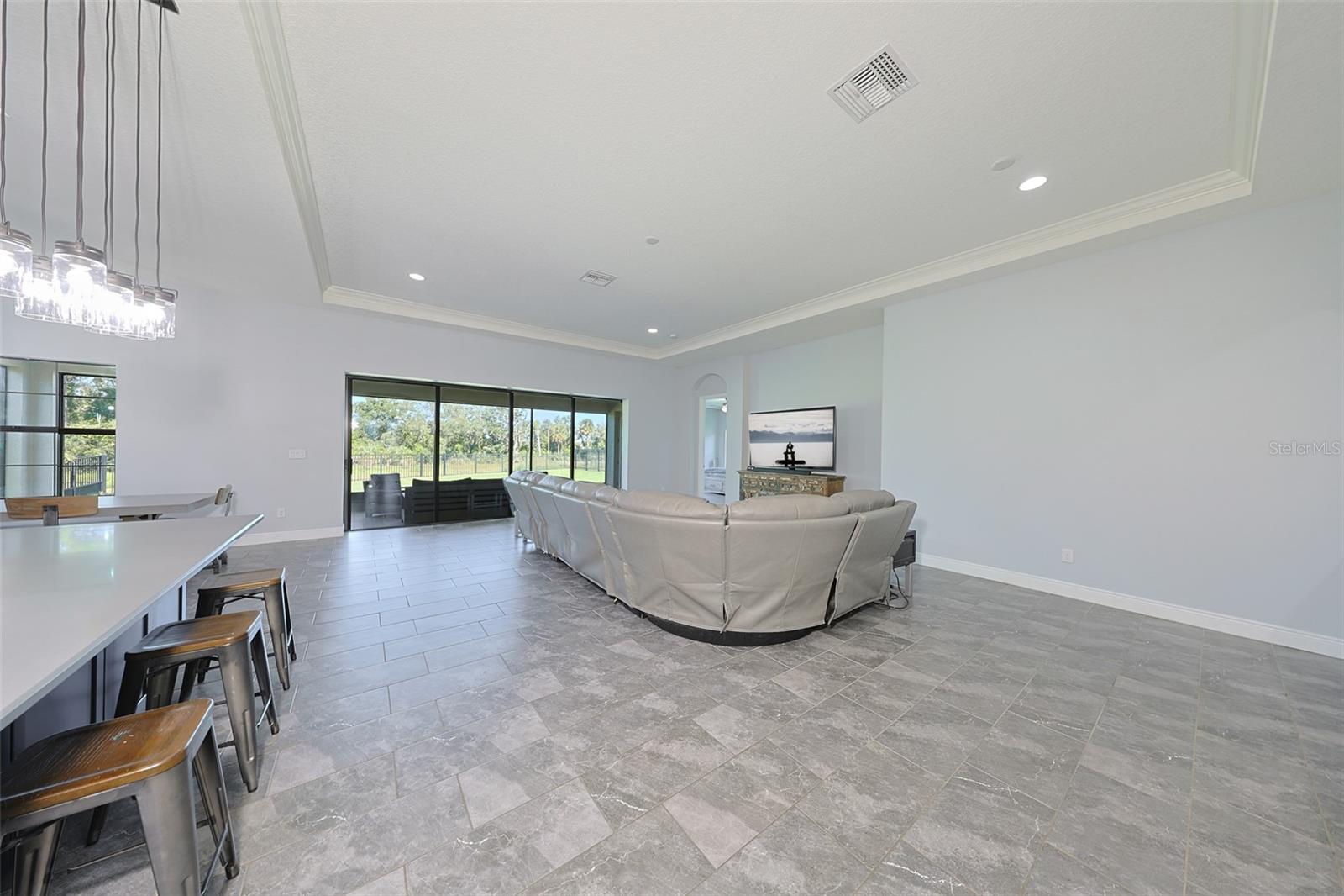 Image 17 of 80 For 6506 Maiden Sea Drive