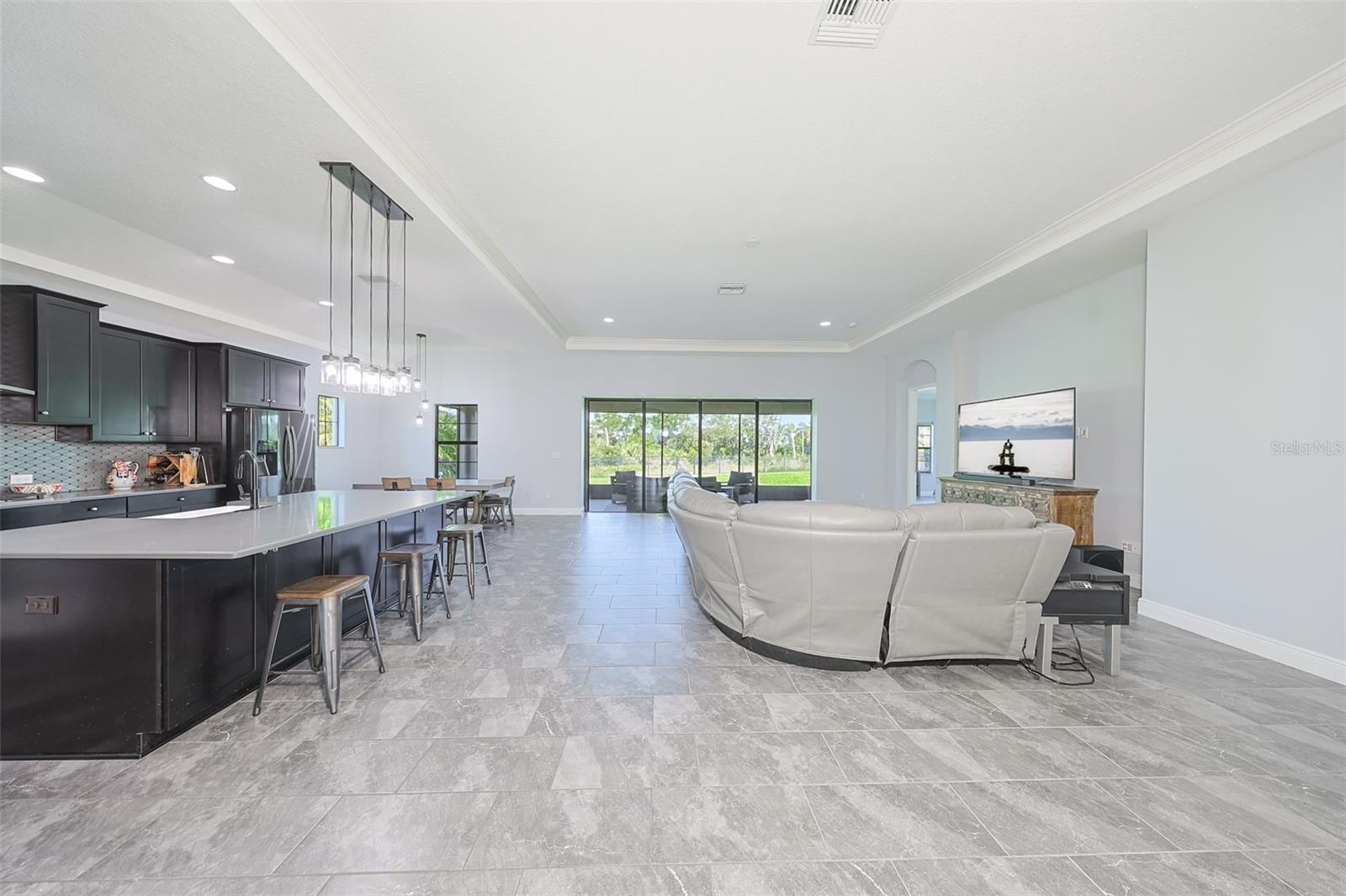 Image 7 of 80 For 6506 Maiden Sea Drive