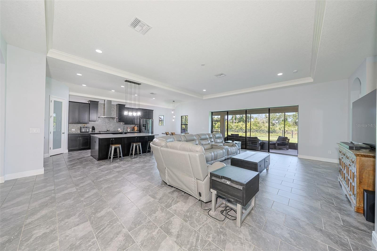 Image 8 of 80 For 6506 Maiden Sea Drive