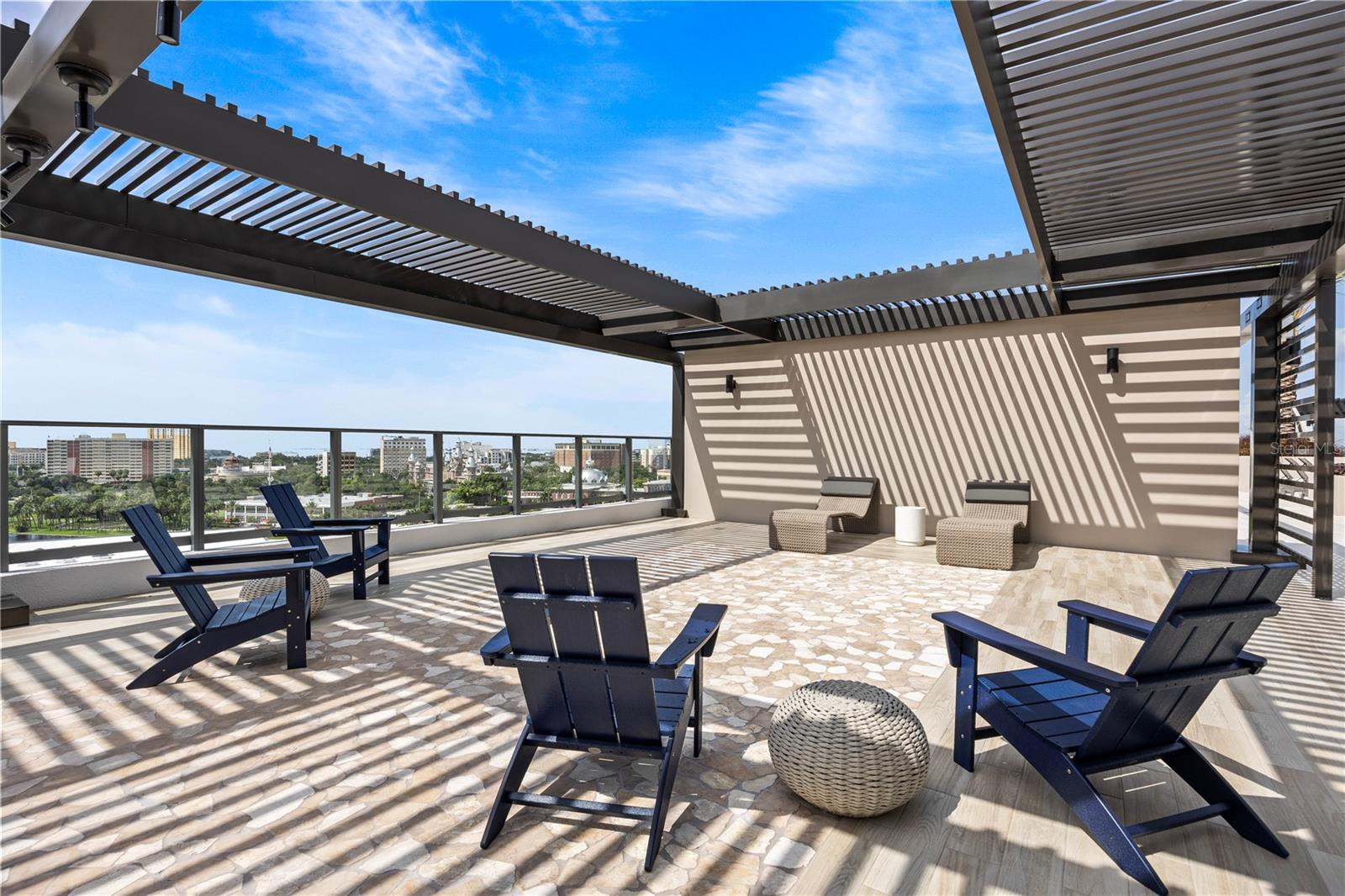 Image 27 of 100 For 300 W Tyler St  3009