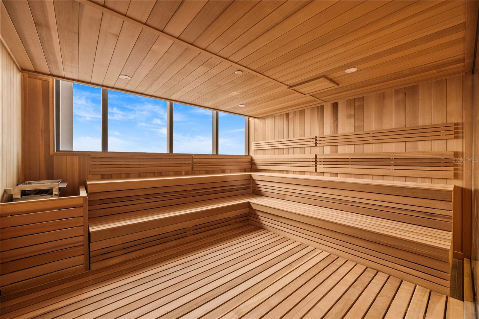 Image 34 of 100 For 300 W Tyler St  3009