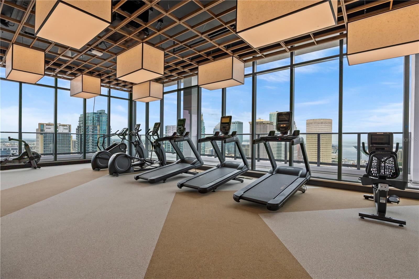 Image 36 of 100 For 300 W Tyler St  3009