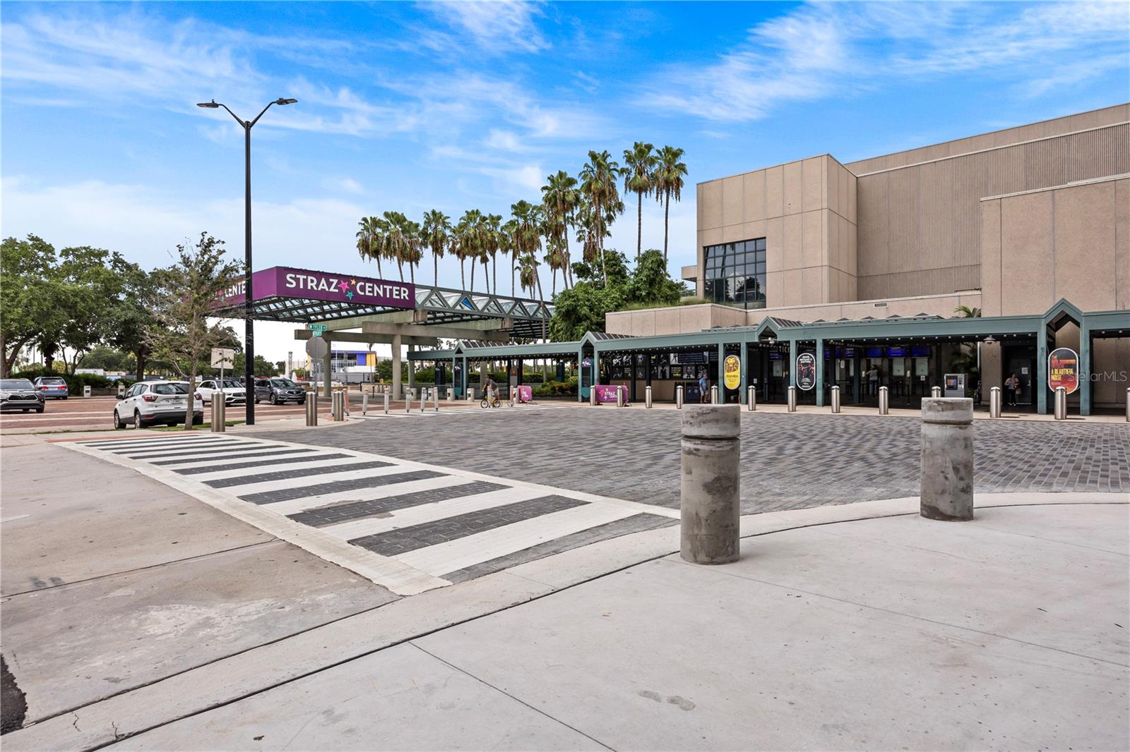 Image 88 of 100 For 300 W Tyler St  3009