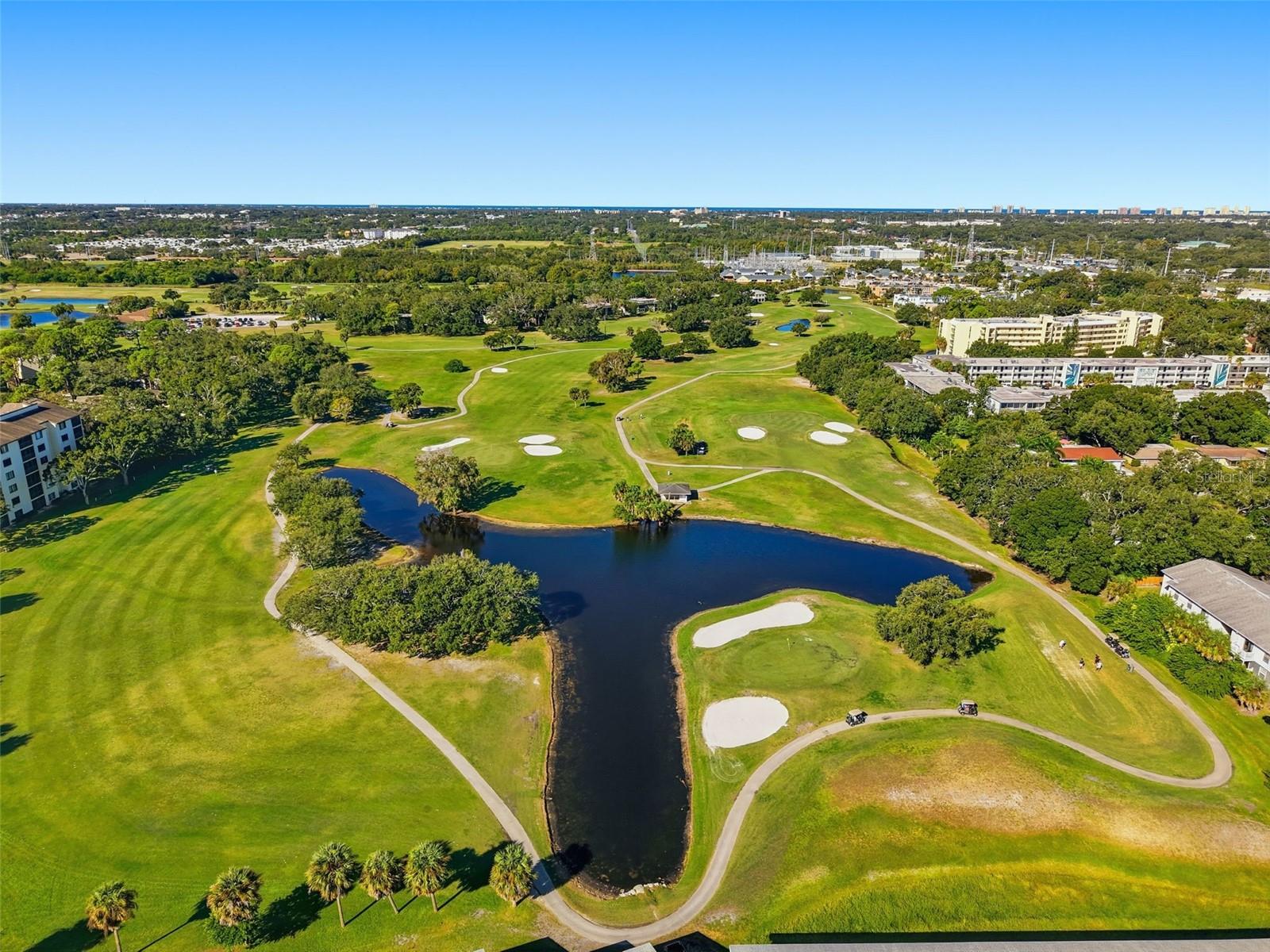 Image 4 of 33 For 225 Country Club Drive E252