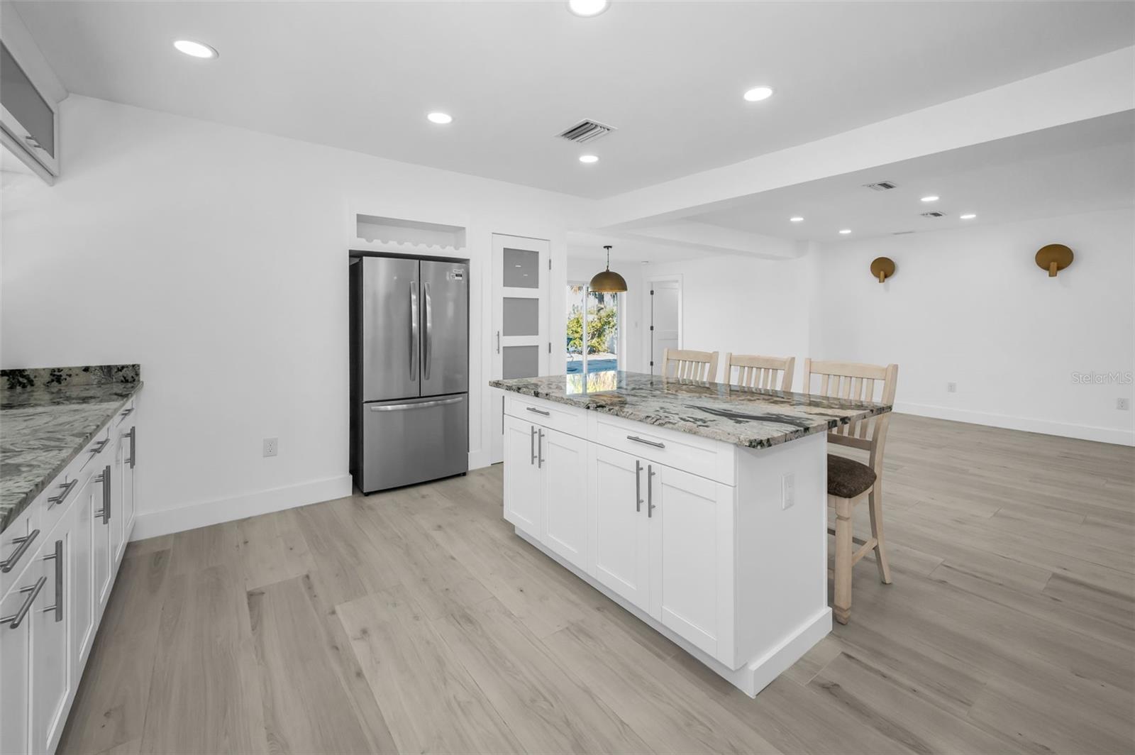 Image 17 of 54 For 14125 Bayshore Drive