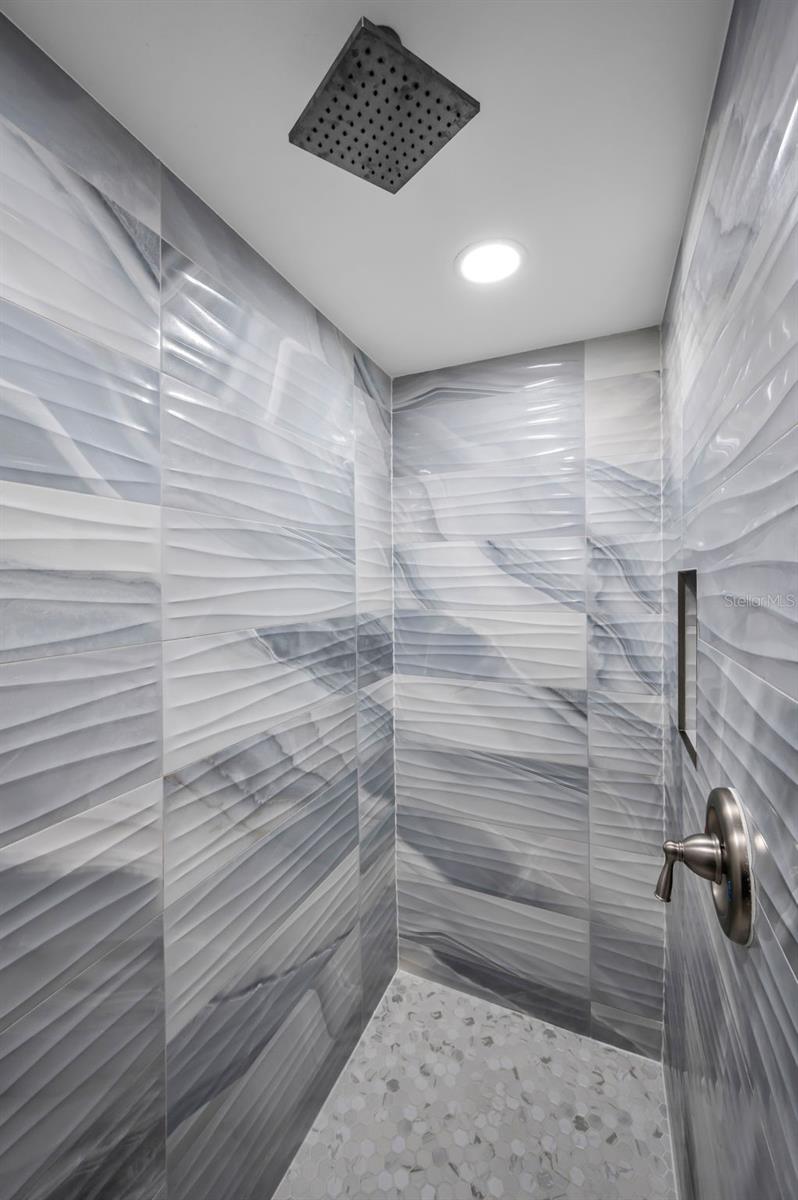 Image 22 of 54 For 14125 Bayshore Drive