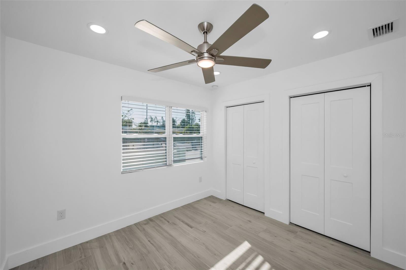 Image 23 of 54 For 14125 Bayshore Drive