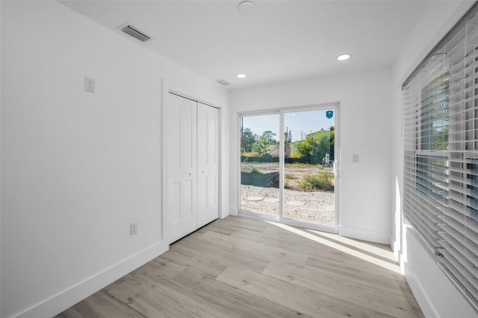 Image 24 of 54 For 14125 Bayshore Drive