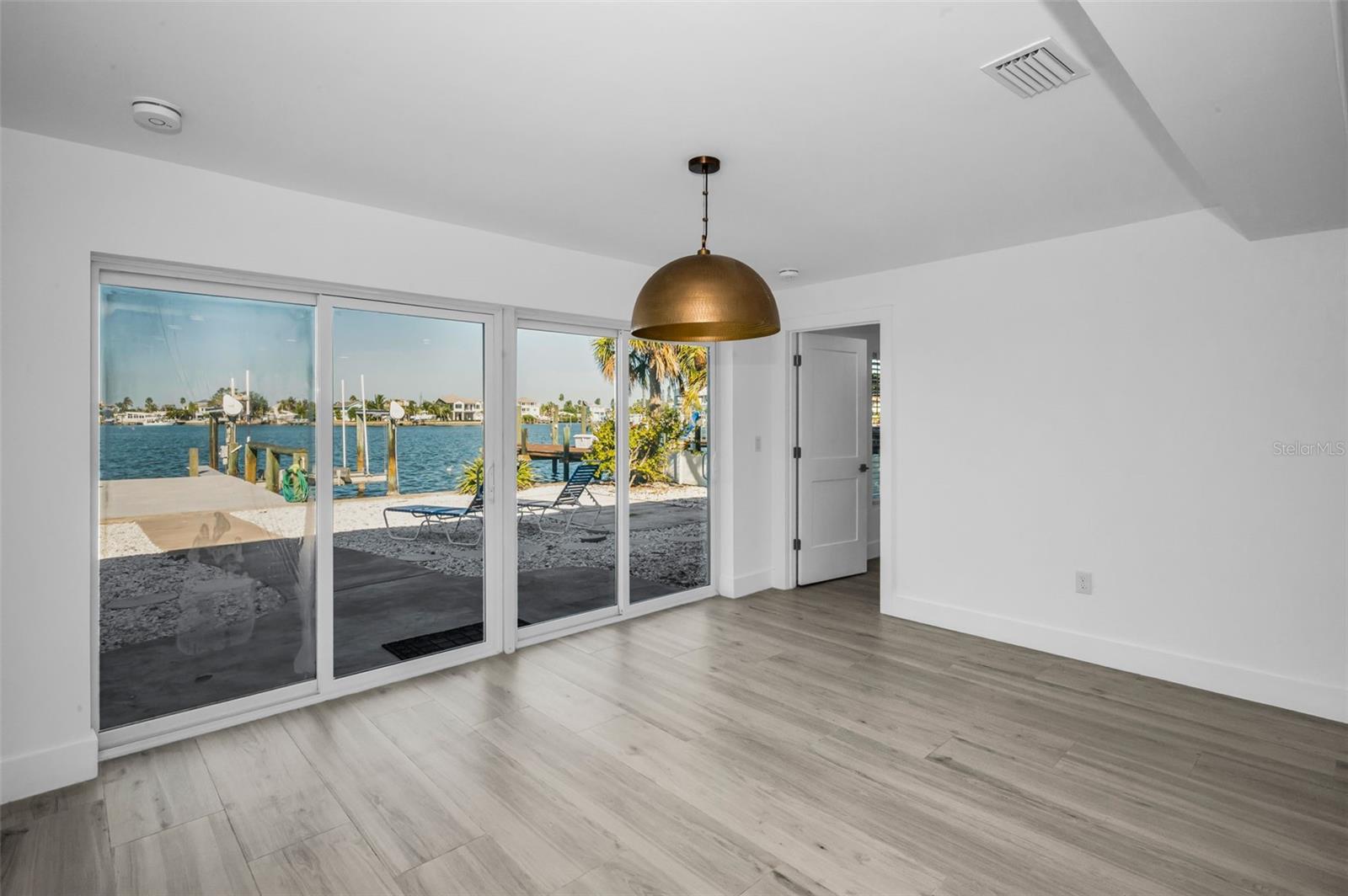 Image 5 of 54 For 14125 Bayshore Drive