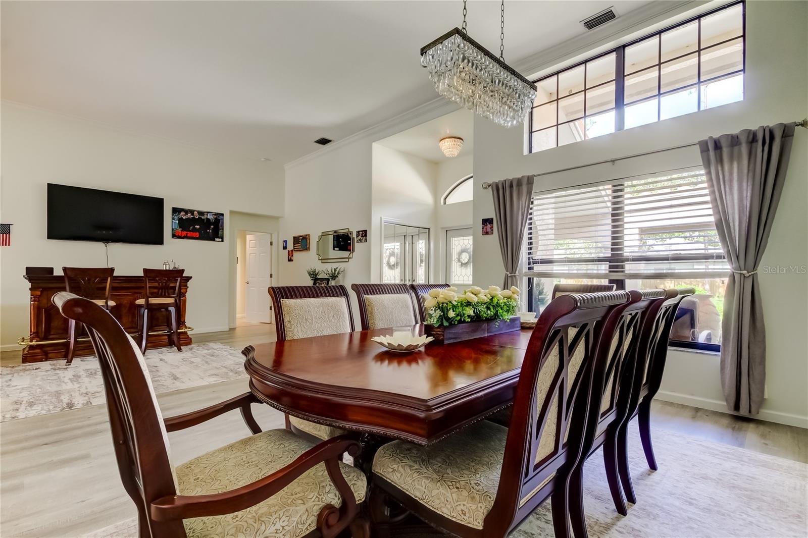 Listing photo id 14 for 4969 Kilkenney Way