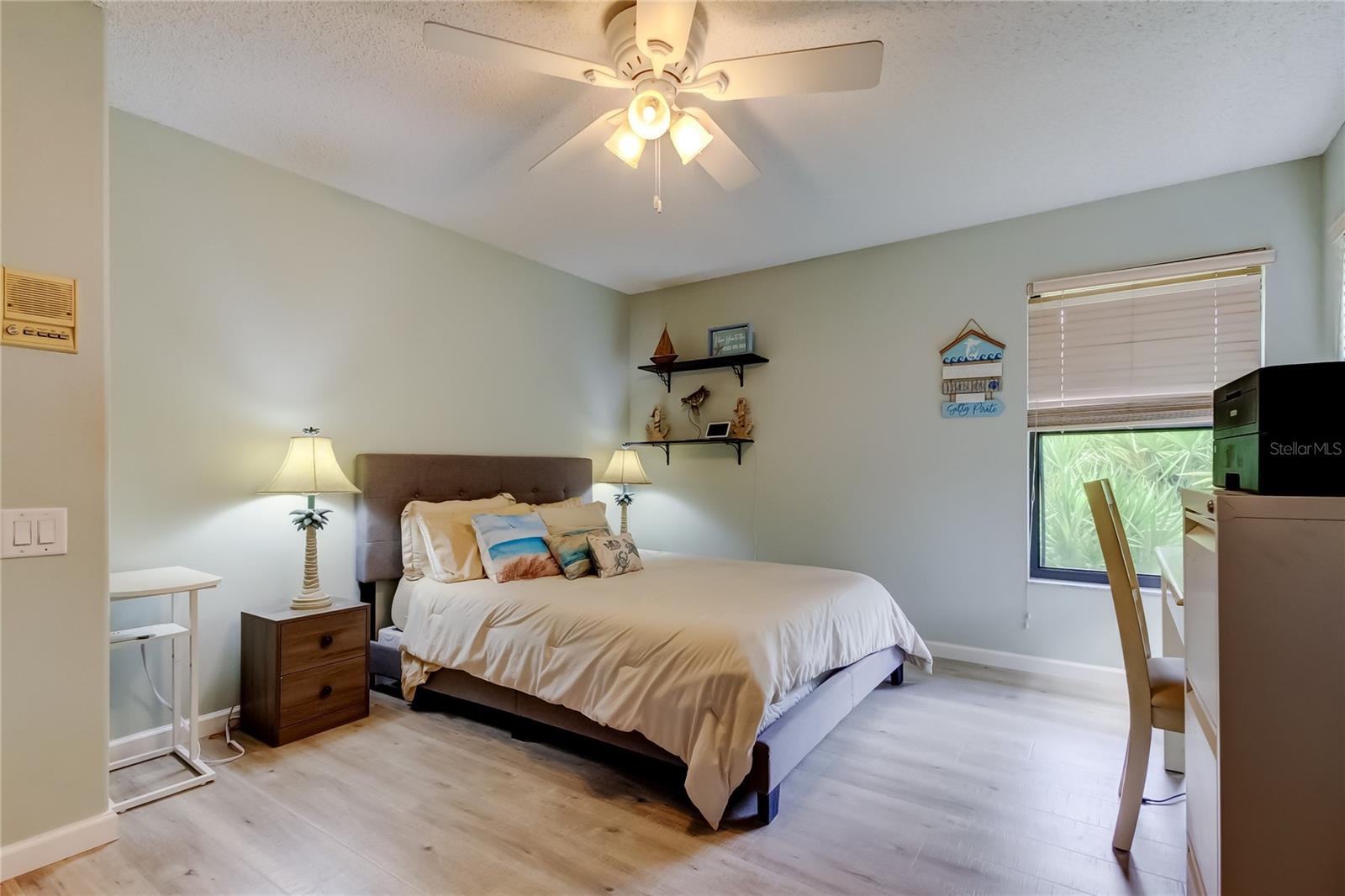 Listing photo id 42 for 4969 Kilkenney Way