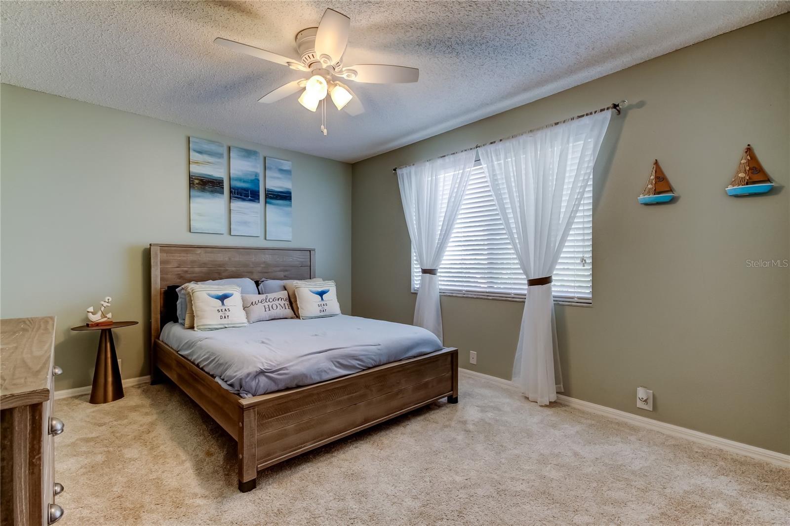 Listing photo id 47 for 4969 Kilkenney Way