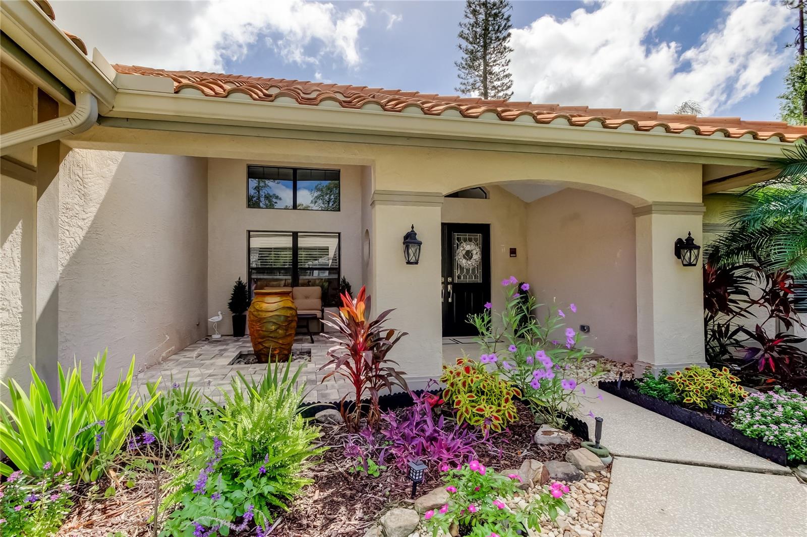 Listing photo id 4 for 4969 Kilkenney Way