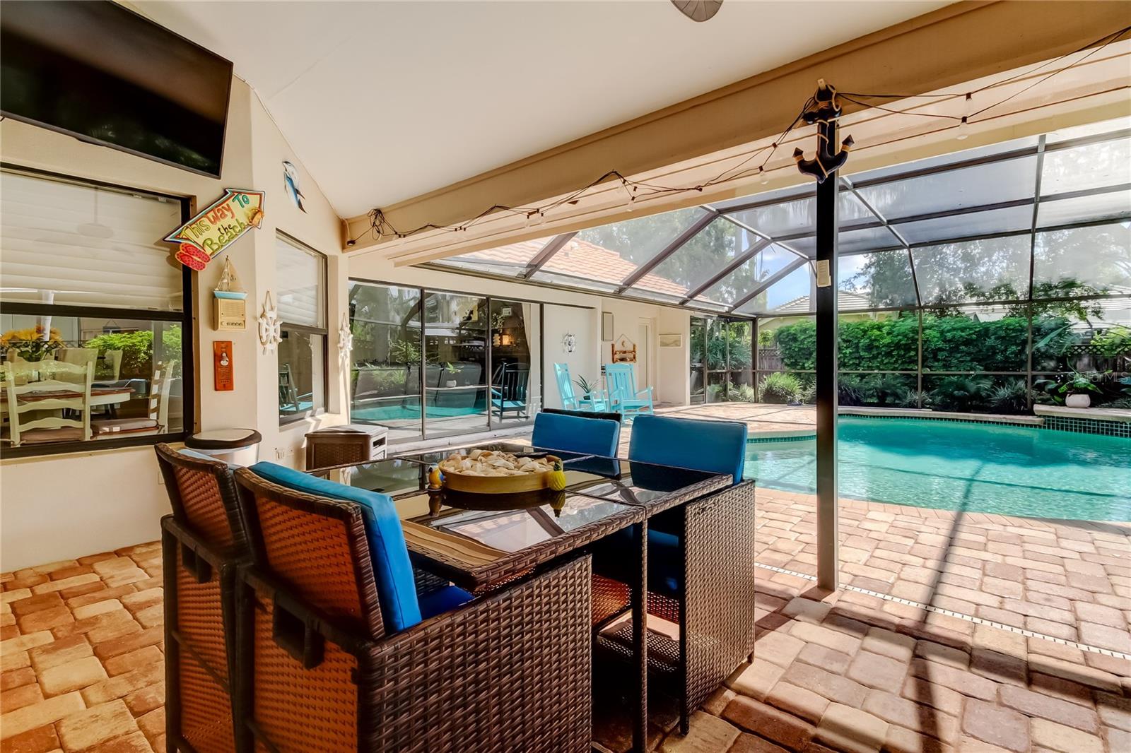 Listing photo id 61 for 4969 Kilkenney Way