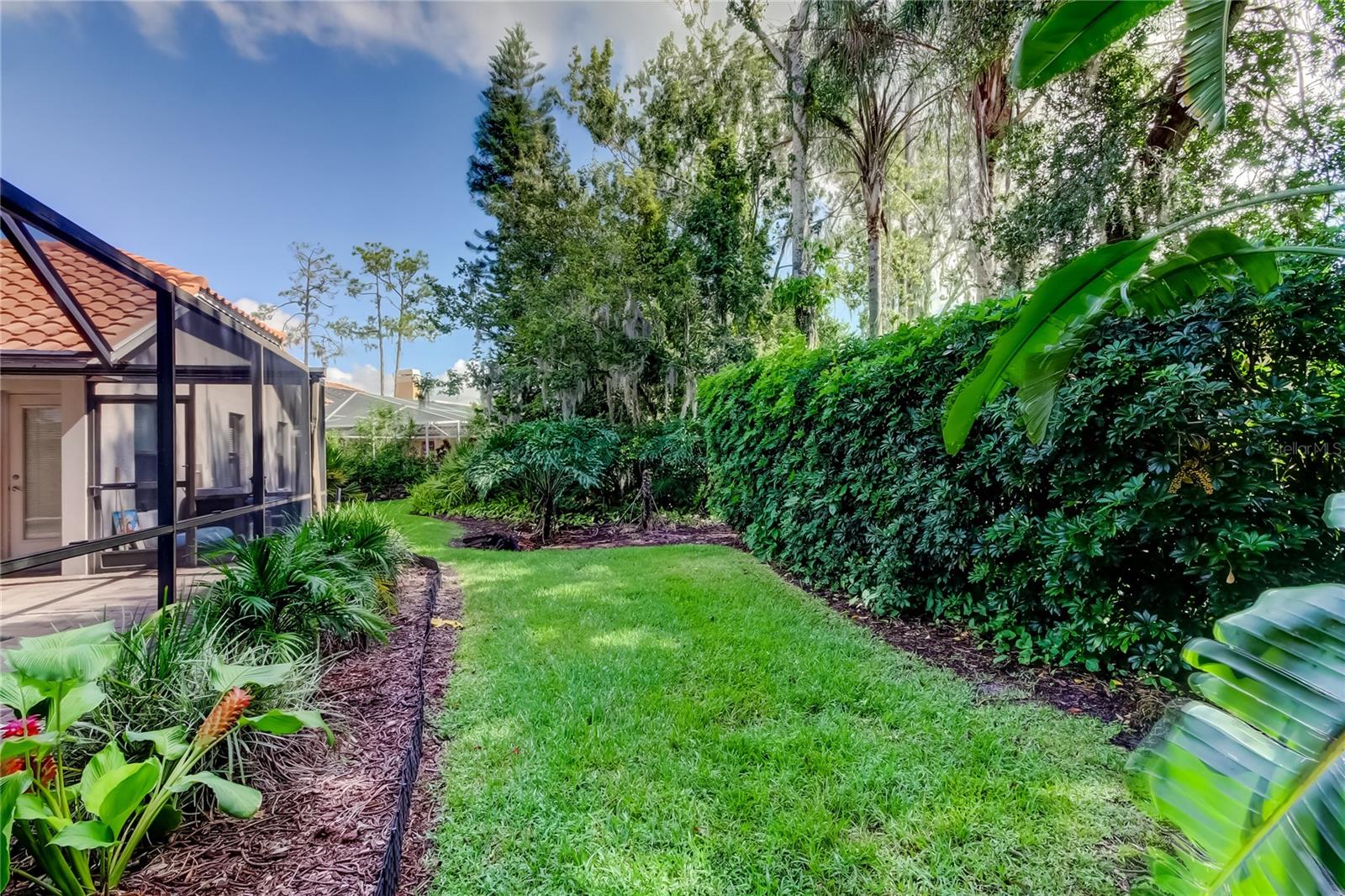 Listing photo id 75 for 4969 Kilkenney Way