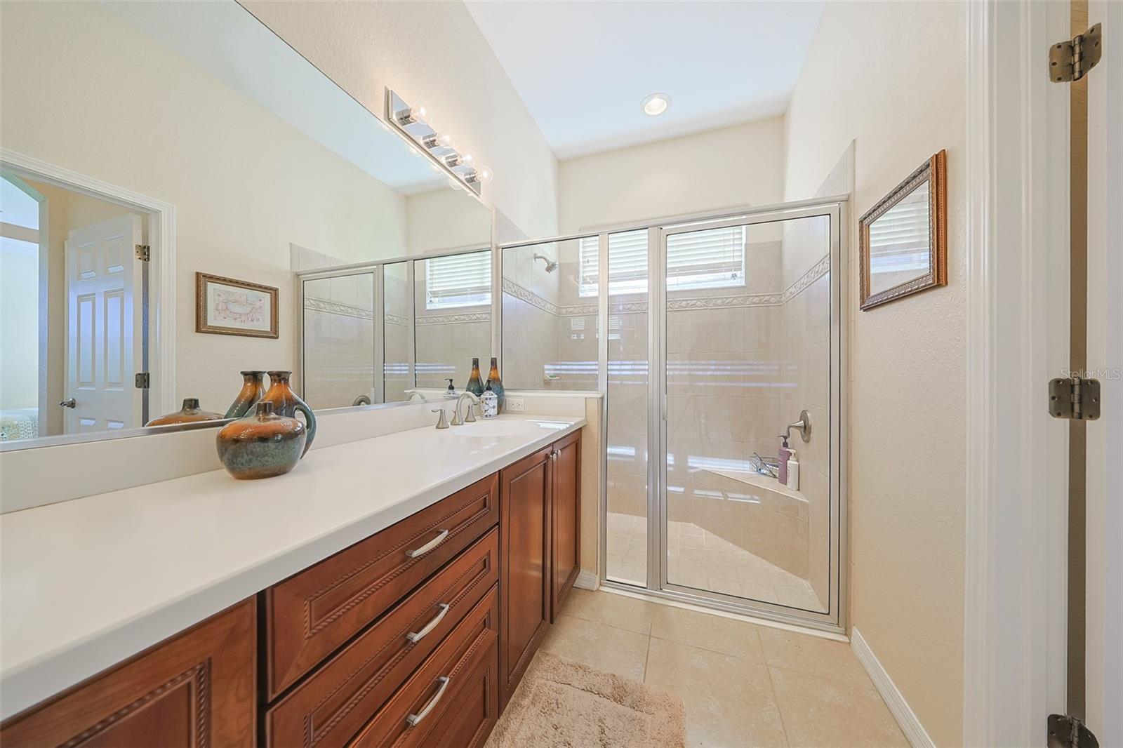 Image 28 of 95 For 2112 Sifield Greens Way 5
