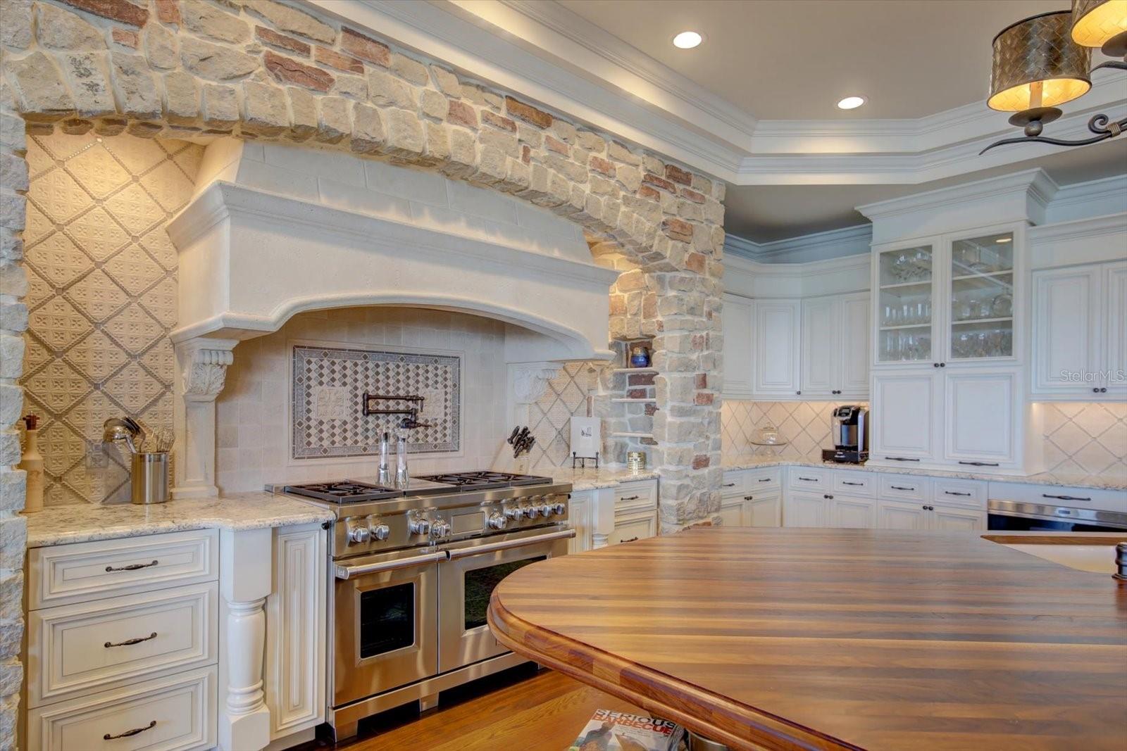 Image 22 of 86 For 1700 Gulf Boulevard