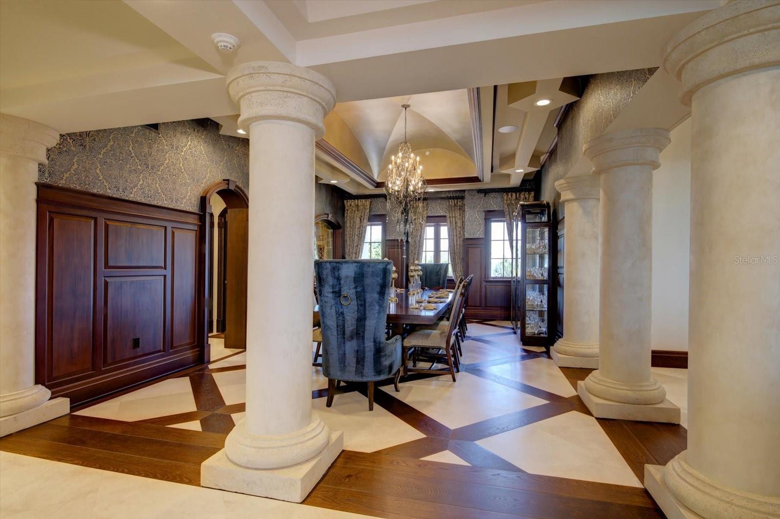 Image 25 of 86 For 1700 Gulf Boulevard