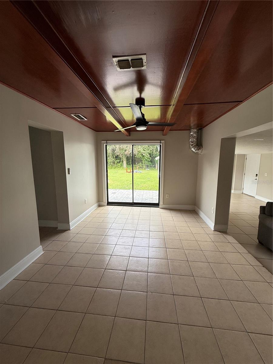 Image 8 of 26 For 2212 Lakeview Street