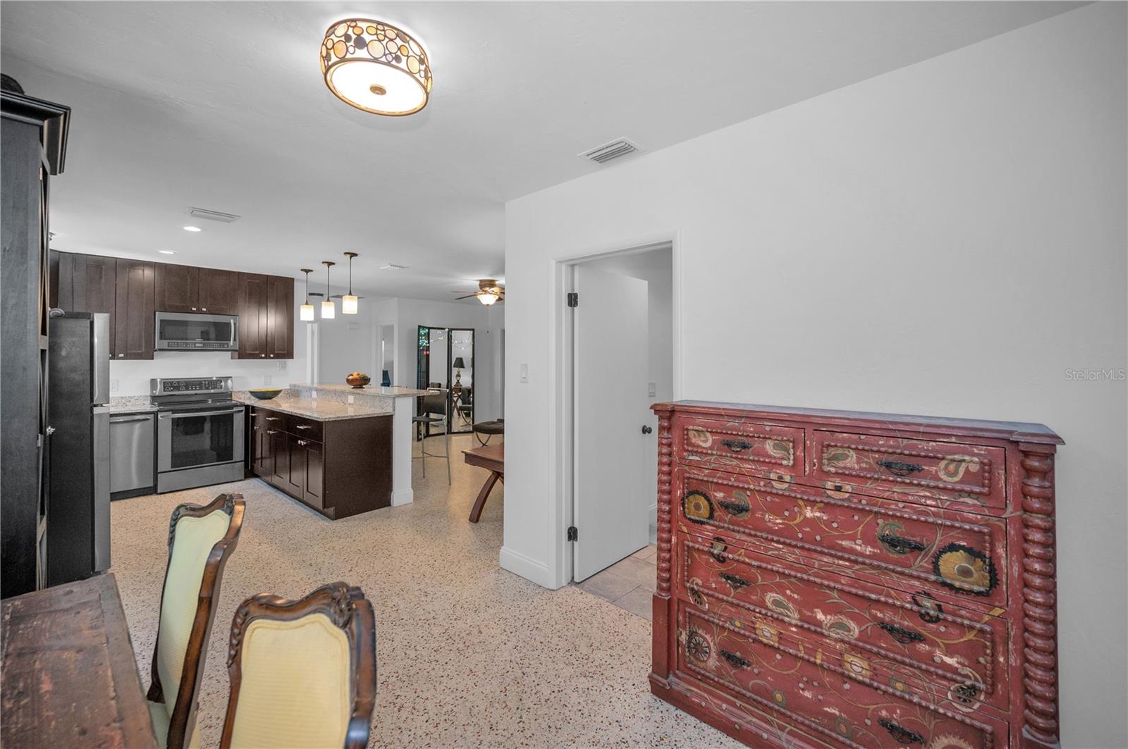 Image 9 of 24 For 7542 19th Avenue N