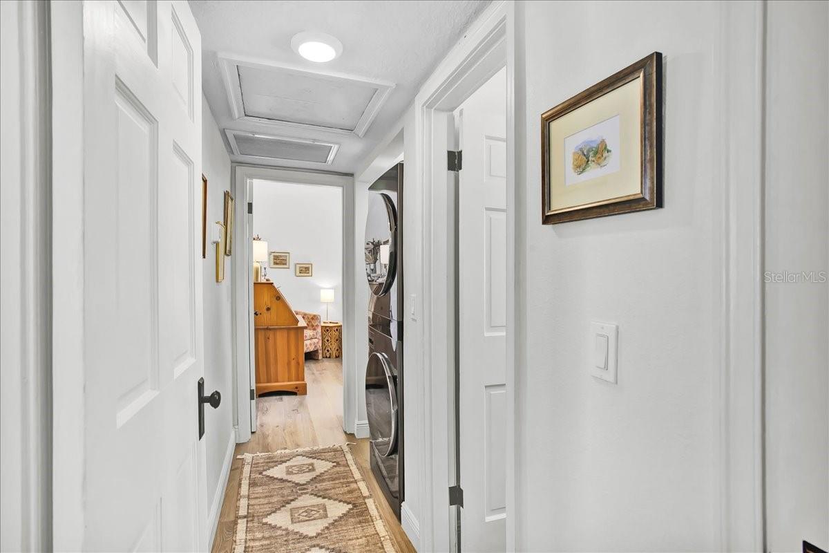 Image 37 of 67 For 4009 Munro Street